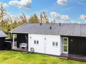 Holiday Home Amila - 950m from the sea by Interhome, Hals
